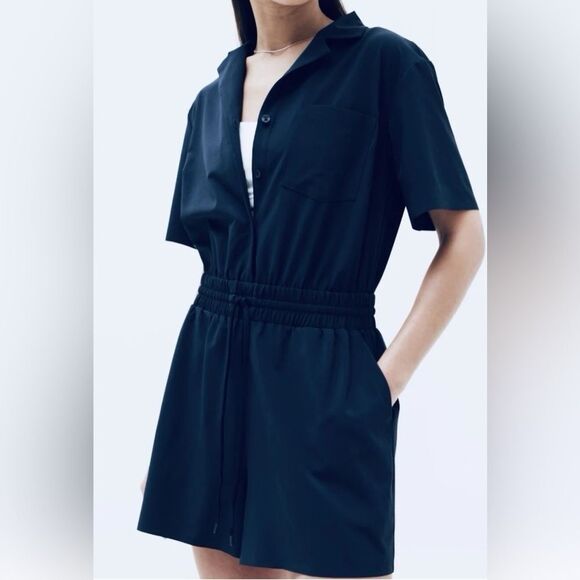 ATHLETA Avenue Romper in Navy NWT Size Small petite - Picture 1 of 5